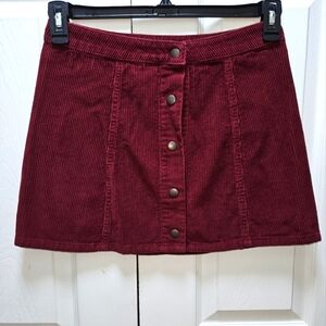 Forever 21 LA Burgundy Corduroy Mini Skirt Women's Juniors Size 27 Red Button Up